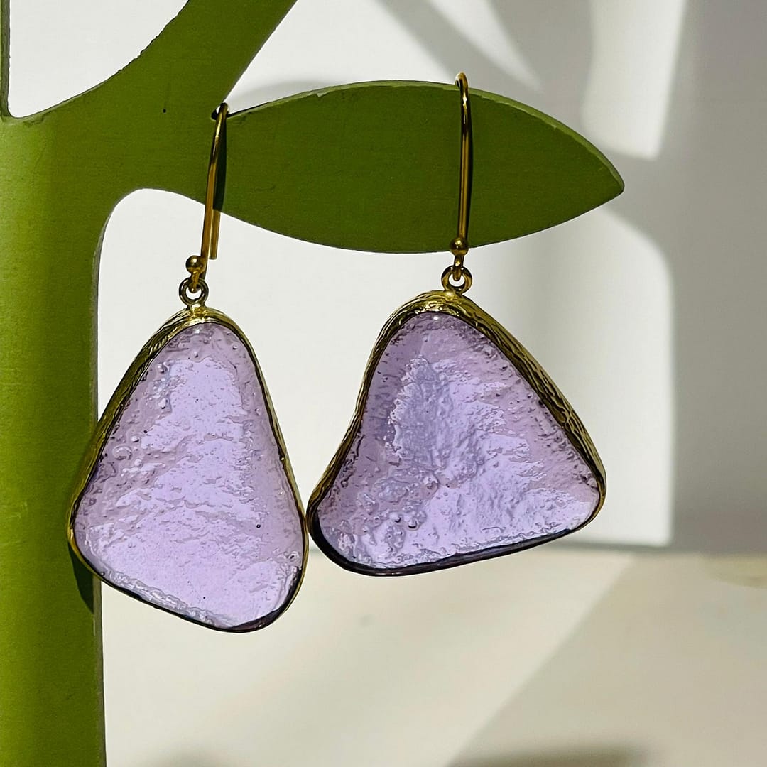 Elyapımı Amorf Cam Tasarım Küpe - Görsel 6