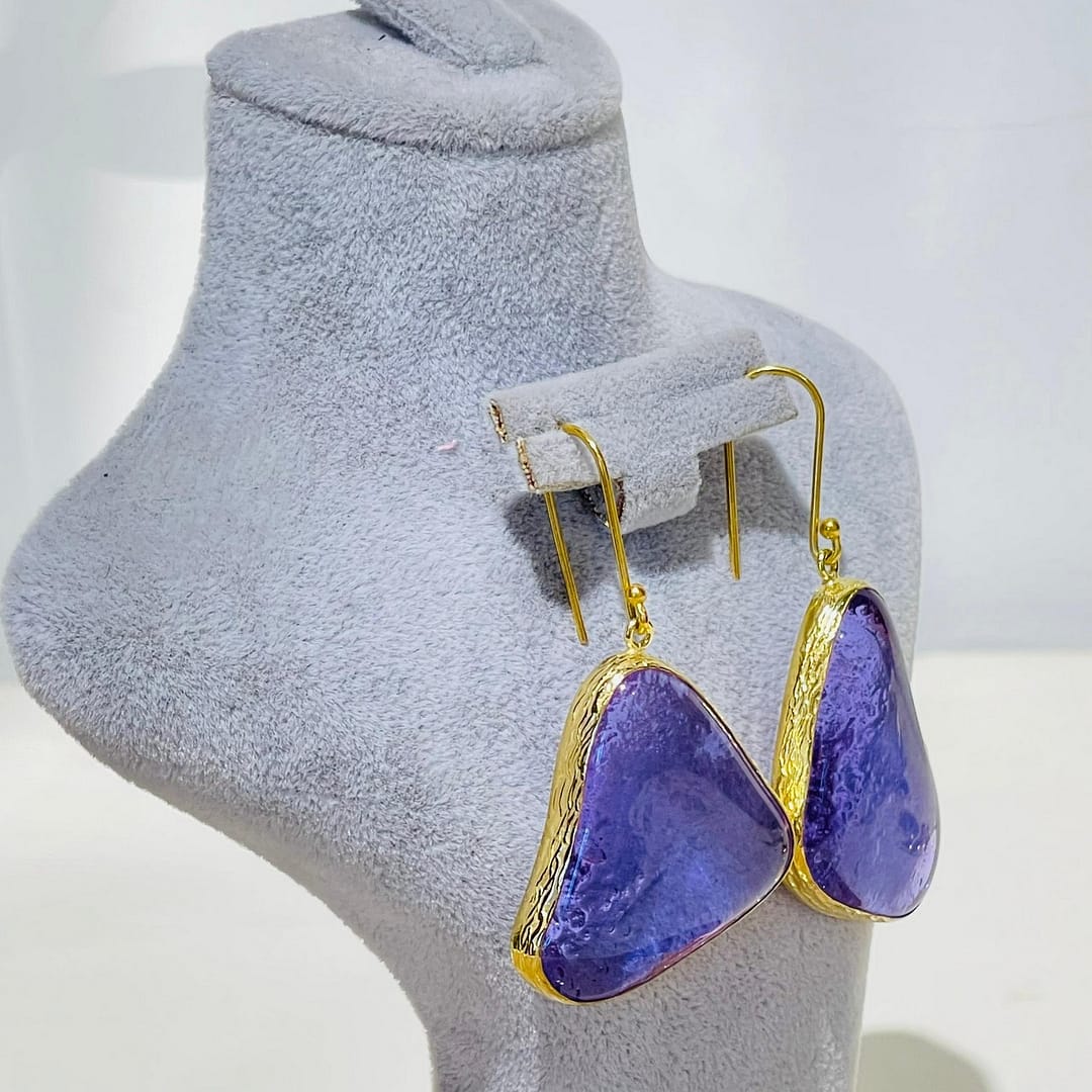 Elyapımı Amorf Cam Tasarım Küpe - Görsel 3