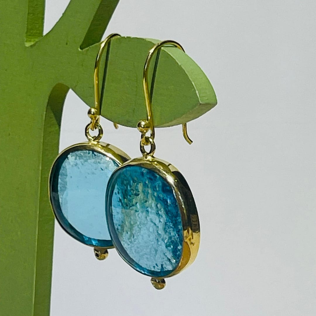 Açık Mavi Yuvarlak Tasarım Küpe - Görsel 4