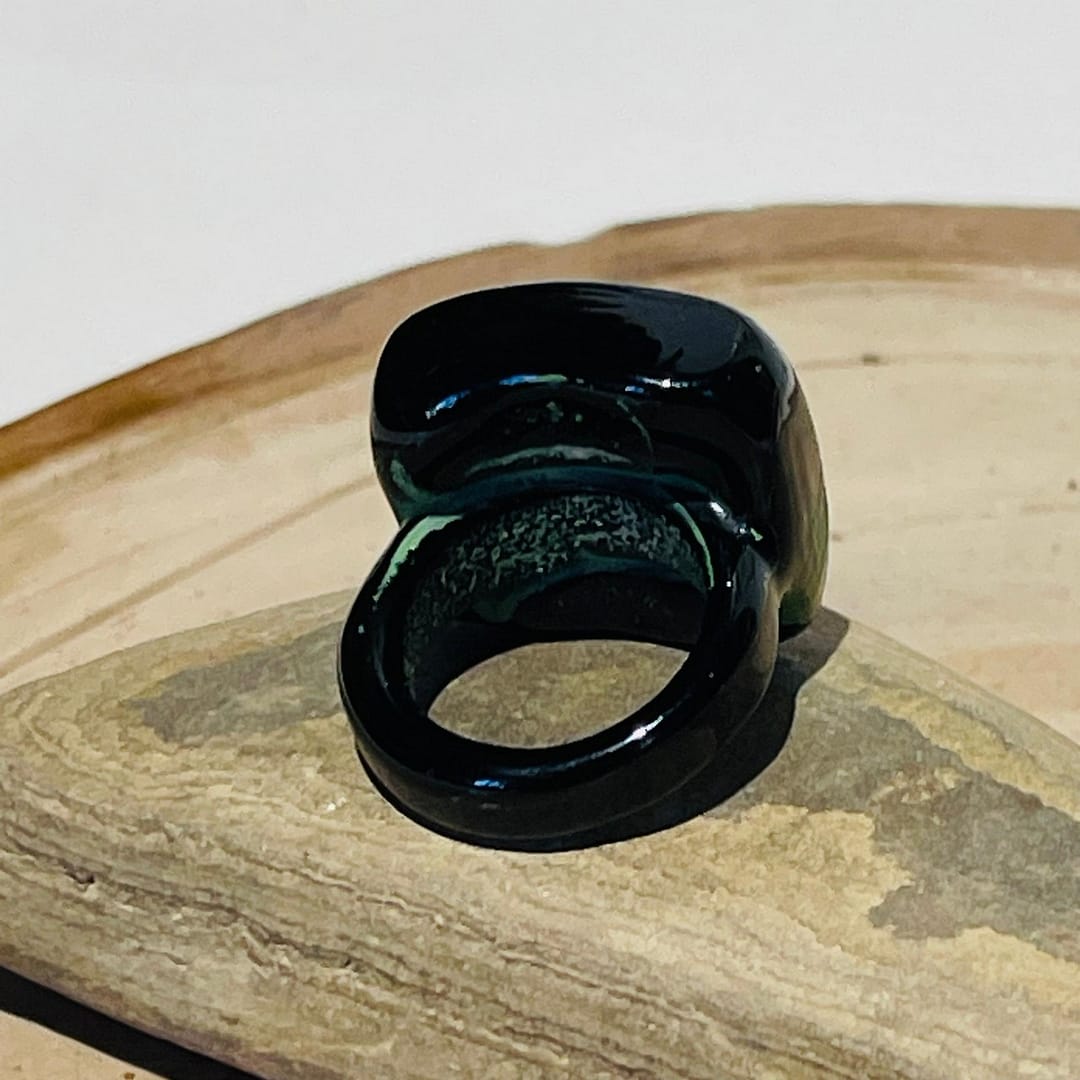 Yeşil Siyah Kare Formda Cam Yüzük - Görsel 8