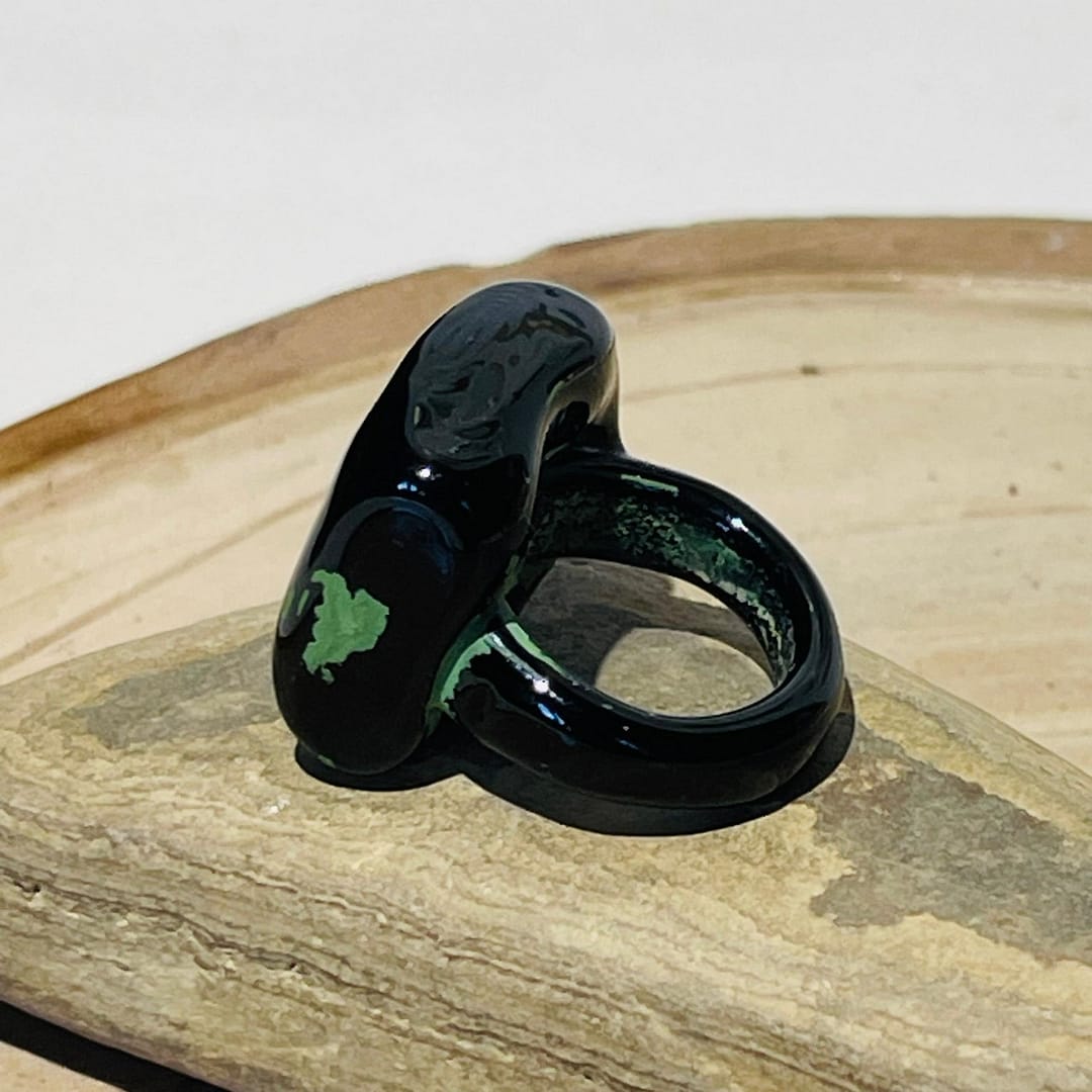 Yeşil Siyah Kare Formda Cam Yüzük - Görsel 7
