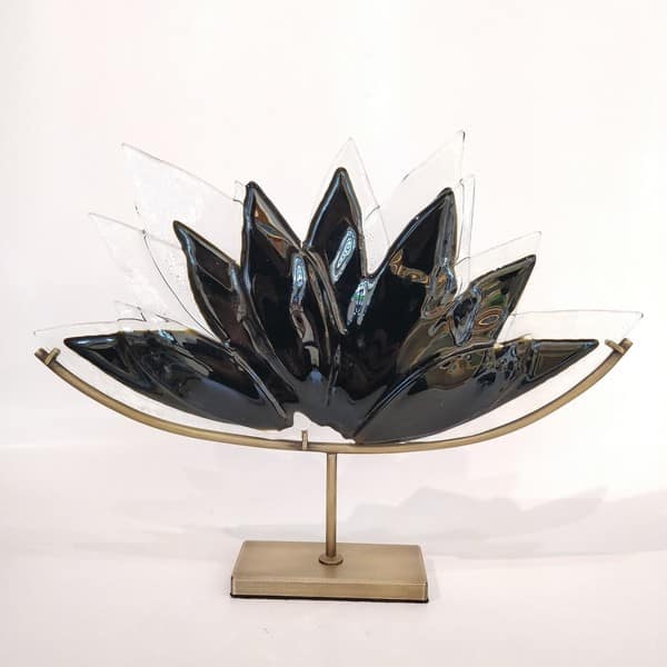 Siyah Kahve Tonlarında Cam Lotus Heykeli