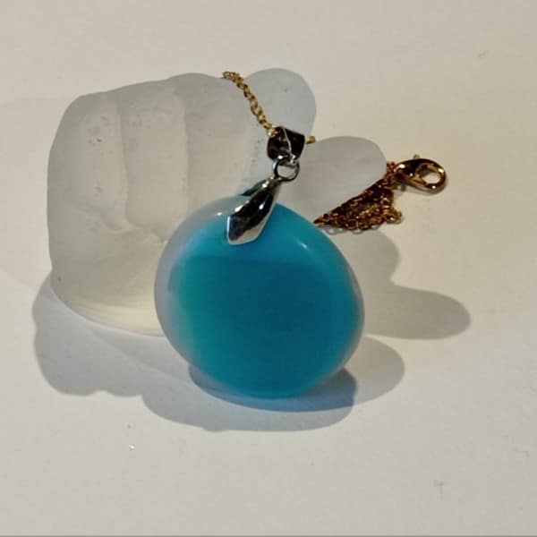 Gök Mavisi Tasarım Cam Kolye