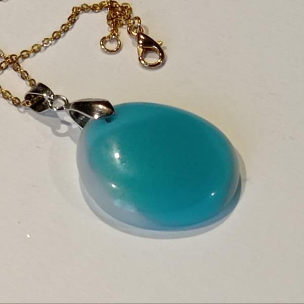 Gök Mavisi Tasarım Cam Kolye - Görsel 3